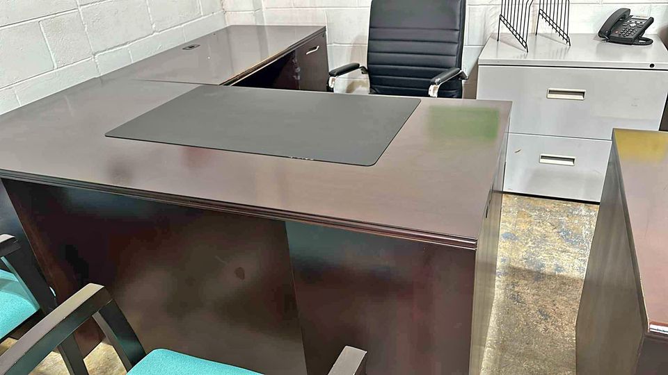 Used L Shape Desk and Chair