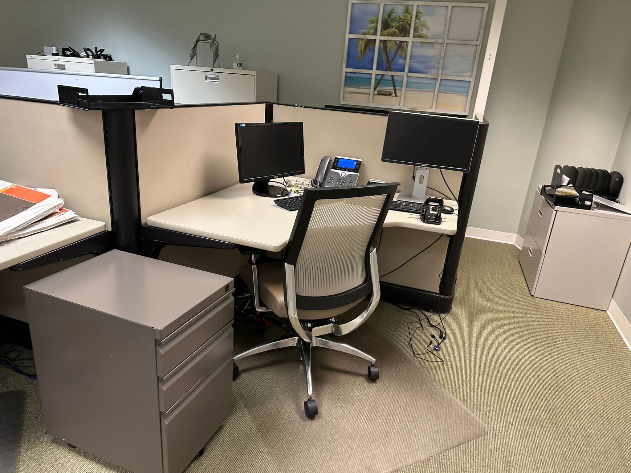 Used Cubicles – office furniture